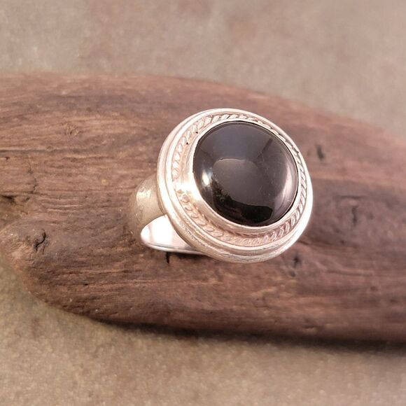 Vintage Sterling Onyx Round Cable Bezel Ring - Picture 9 of 13